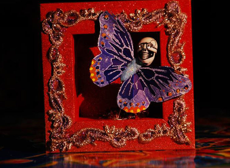 Muertos Red Butterfly Box - Sculpture